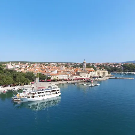 Depope 1 By Interhome Apartman Skrbcici